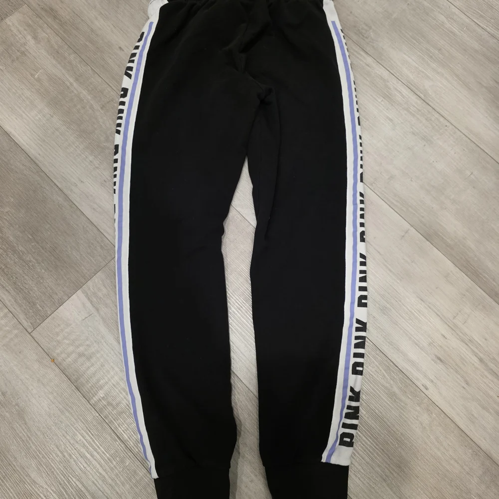 Victoria’s Secret PINK Joggers Black Logo Side Stripe Sweatpants - Picture 3 of 6